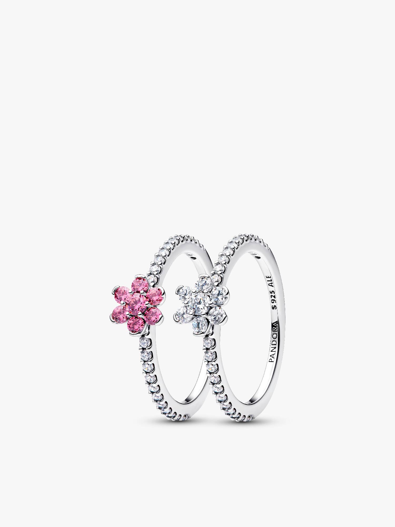 Sparkling Flower Ring Set