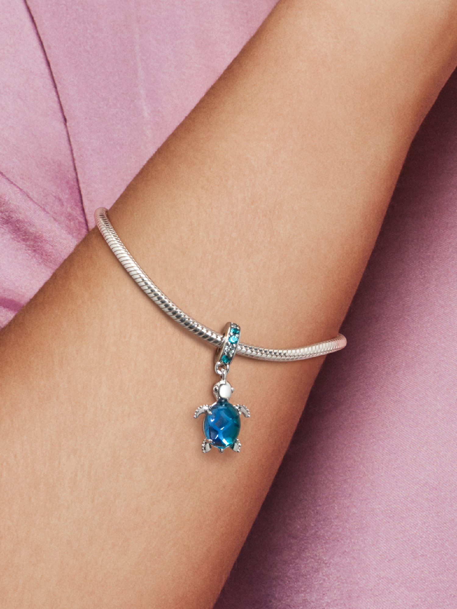 Murano Glass Sea Turtle Dangle Charm | スターリングシルバー