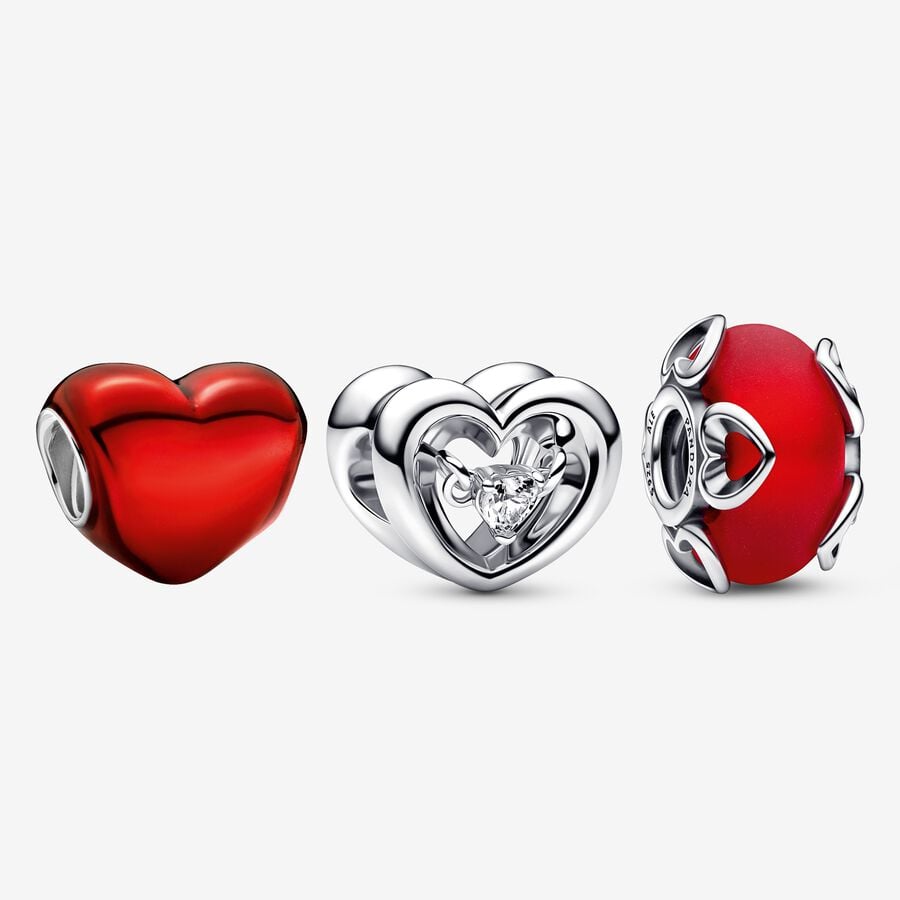 Radiating Red Heart Charm Set image number 0