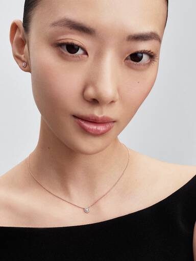 Round Pavé Halo Pendant Necklace