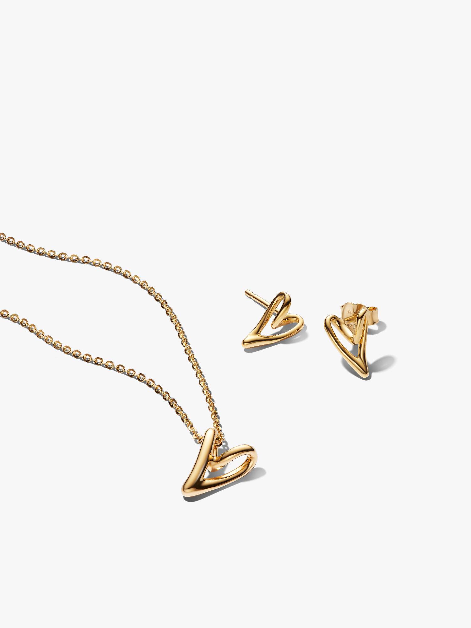 Organically Shaped Heart Gift Set     