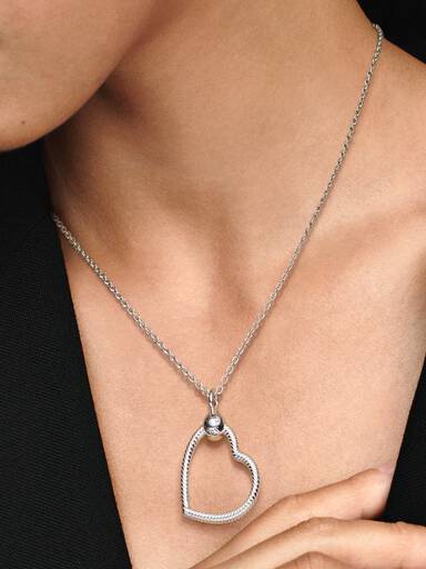 Pandora Moments Heart Charm Holder