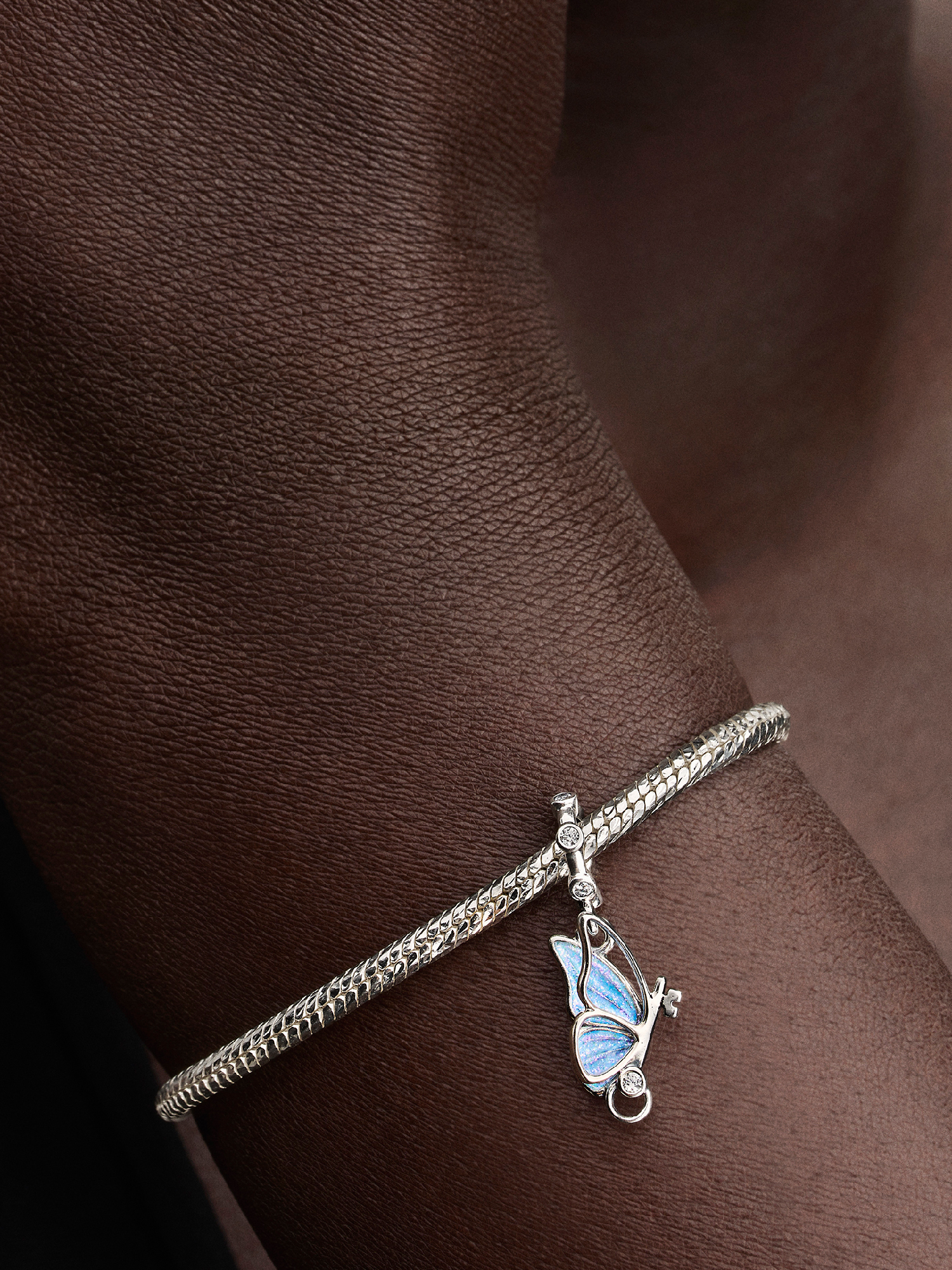 Winged Dangle Charm | スターリングシルバー | パンドラ'
