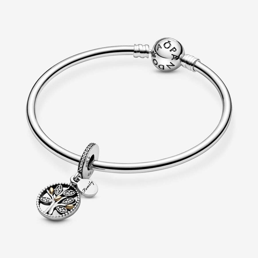 768661c01 Sparkling Family Tree Dangle Charm