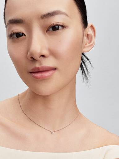 Triple Stone Heart Collier Necklace