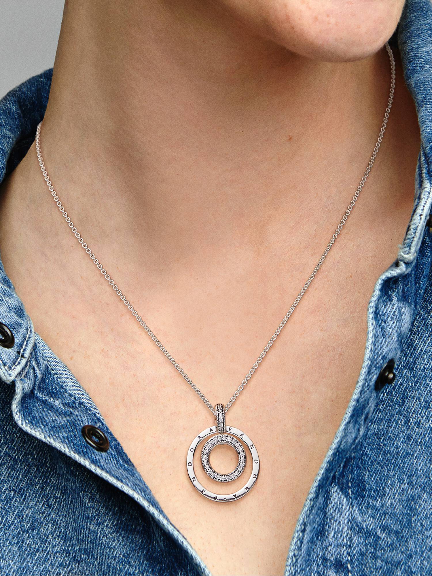 Pandora Signature Pavé & Beads Pendant & Necklace