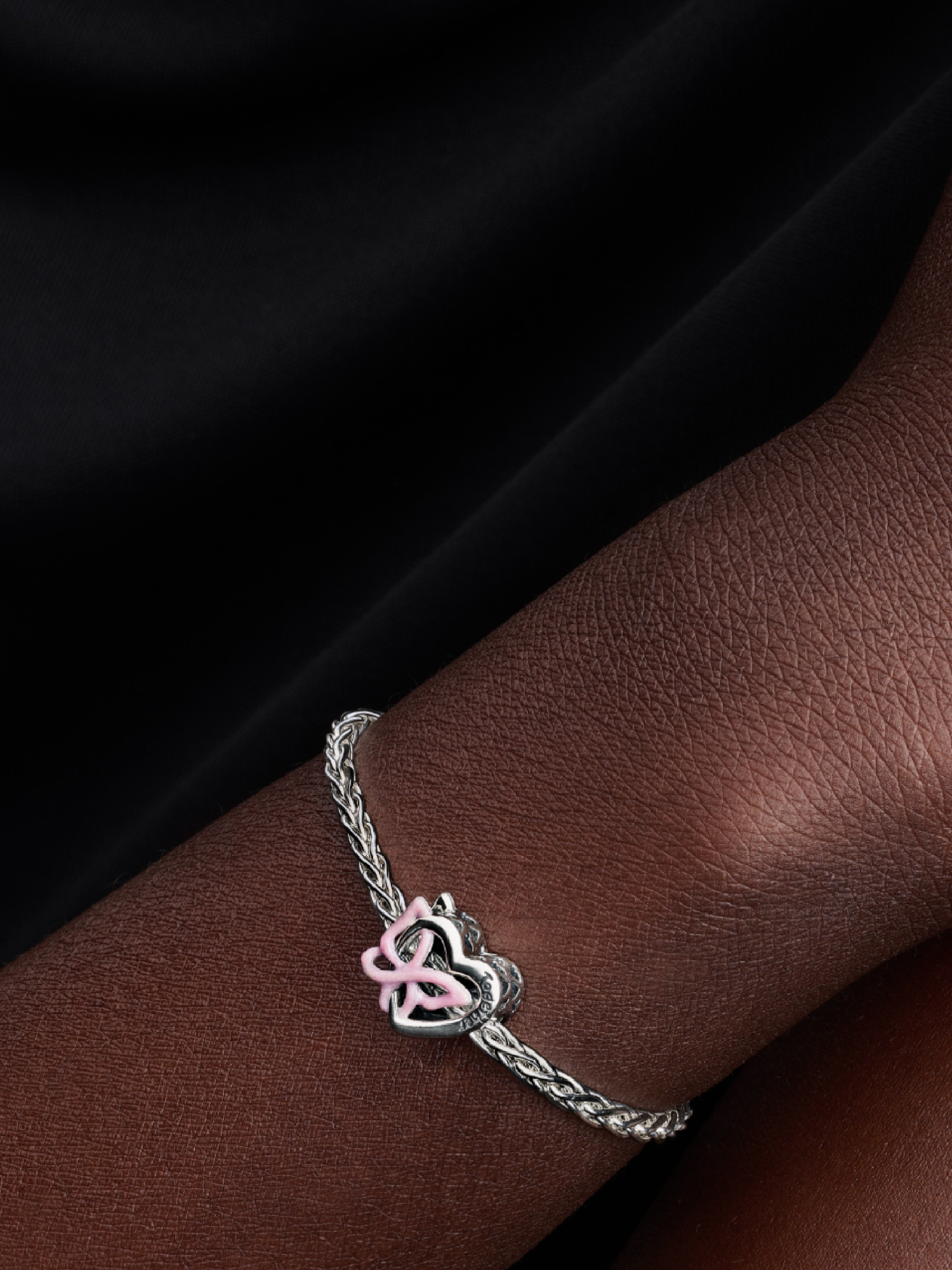 Entwined Heart & Butterfly Charm | スターリングシルバー | パンドラ'