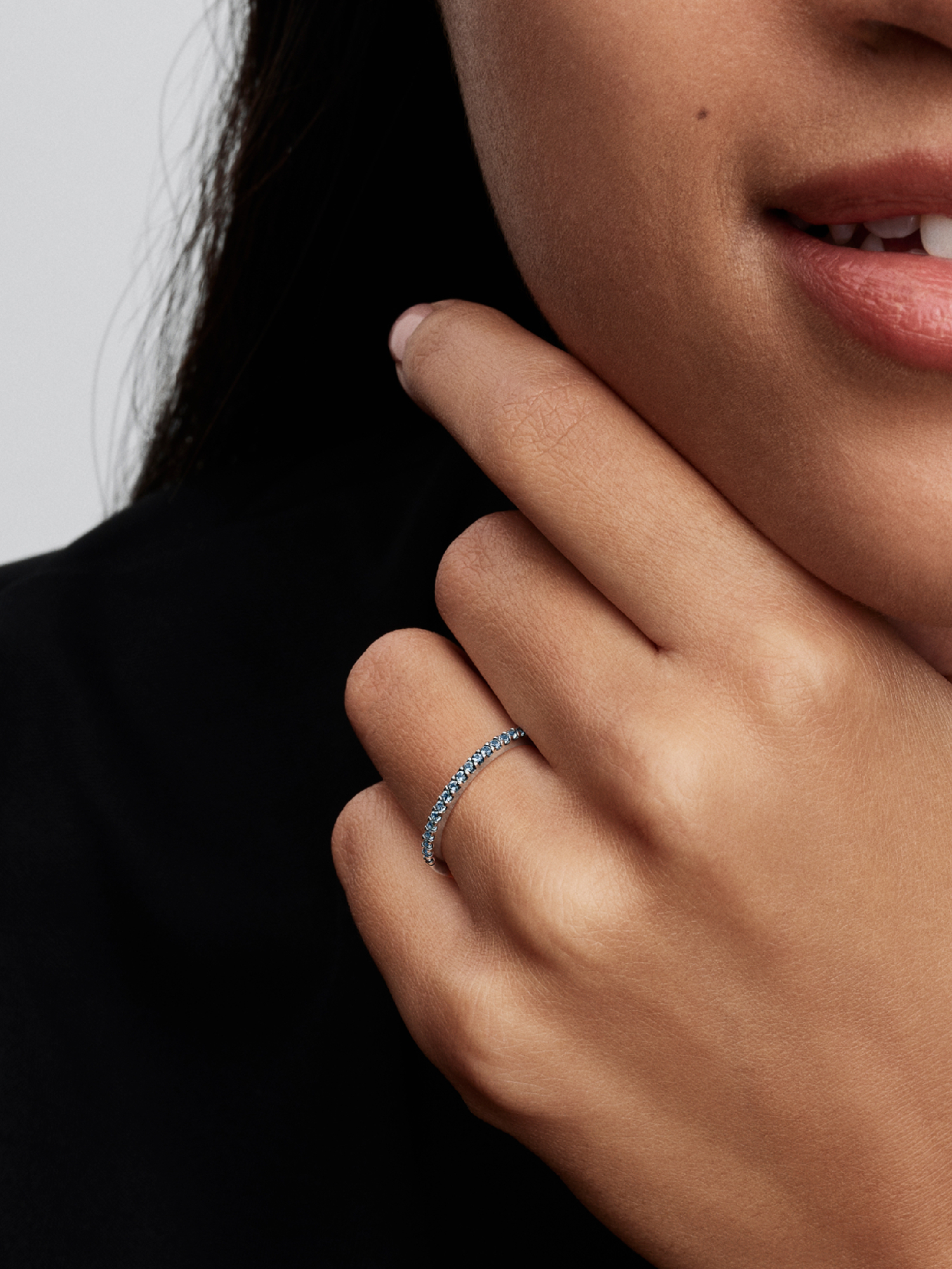 Sparkling Aquamarine Half-Eternity Band Ring | スターリング