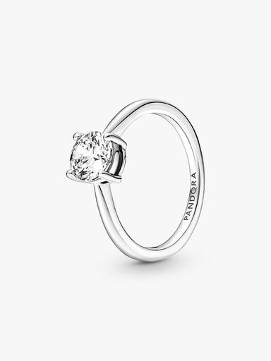 Sparkling Solitaire Ring
