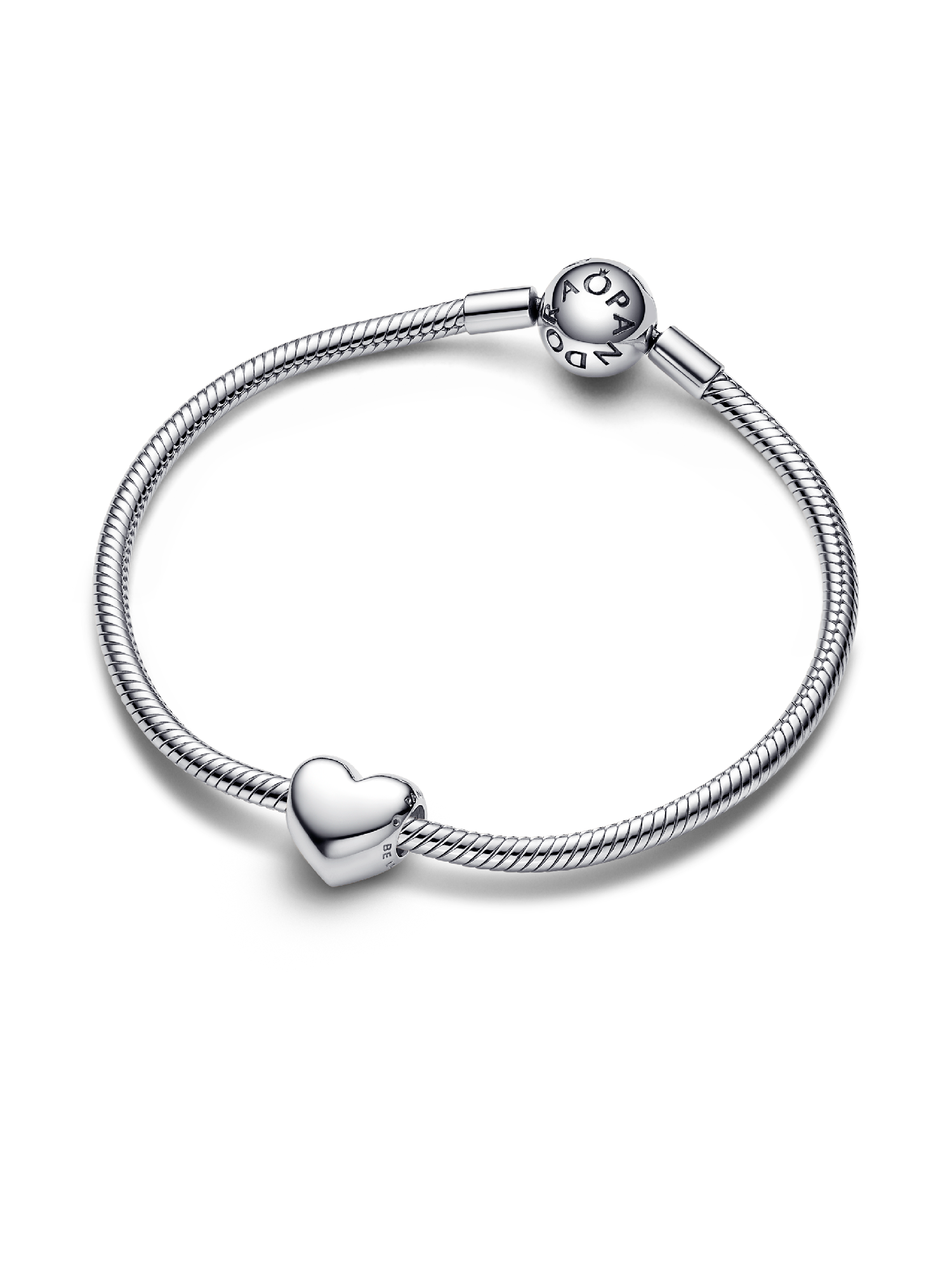 Be Love Engravable Heart Charm | スターリングシルバー | パンドラ'