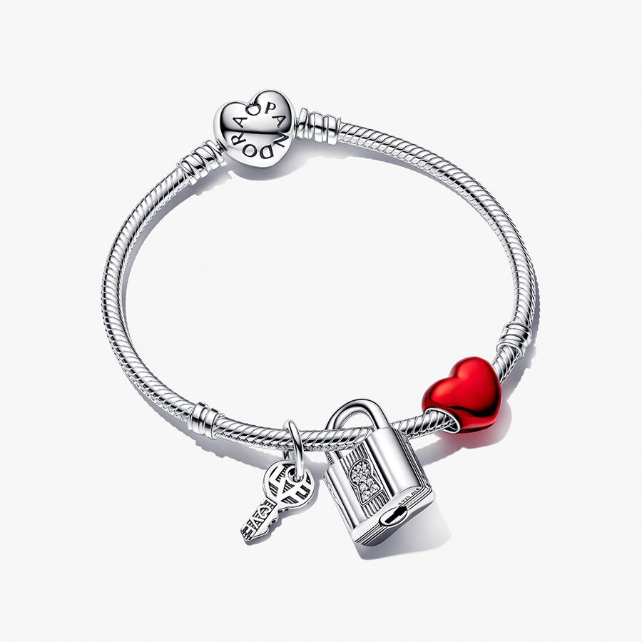Pandora Moments Heart Clasp Bracelet and Charms Set image number 0