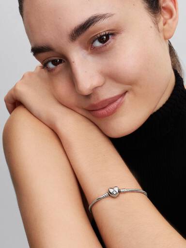 Moments Heart & Snake Chain Bracelet