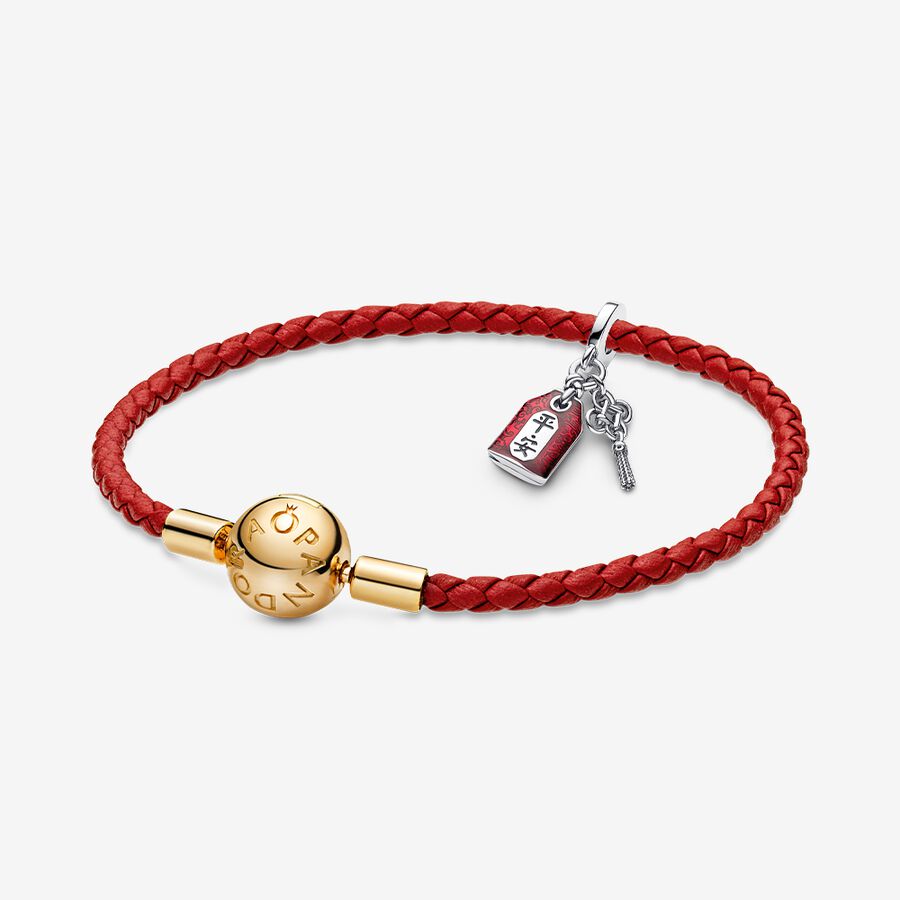 Lucky Amulet Charm and Bracelet Set image number 0