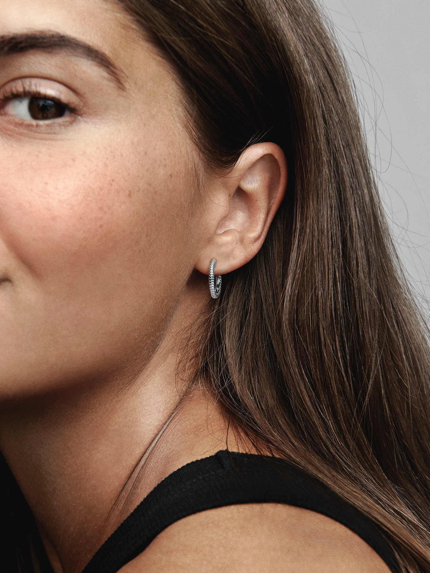 Pandora Moments Small Charm Hoop Earrings | スターリングシルバー