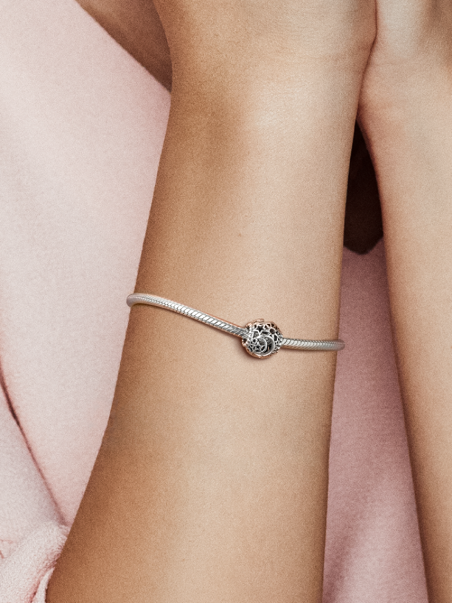 Openwork Sun, Stars & Moon Charm | スターリングシルバー | パンドラ'